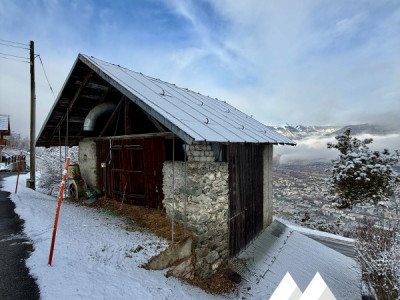 Grange authentique à transformer en habitation !  image 3