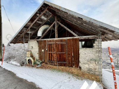 Grange authentique à transformer en habitation !  image 4