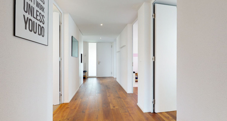 Ländlich gelegene Wohlfühloase im modernen Baustil image 9