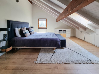 À vendre – Élégant duplex rénové avec jardin privatif à Presinge image 7