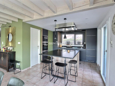 CHENS-SUR-LEMAN (France voisine) Villa darchitecte image 4