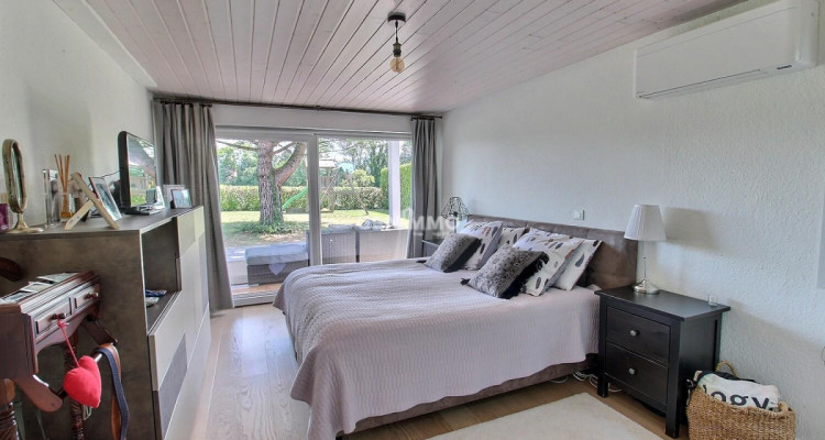 CHENS-SUR-LEMAN (France voisine) Villa darchitecte image 6