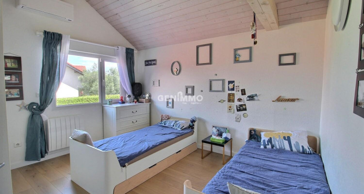 CHENS-SUR-LEMAN (France voisine) Villa darchitecte image 8