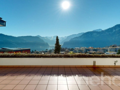 Elegante Wohnresidenz mit separaten Atelier und Panoramasicht image 1