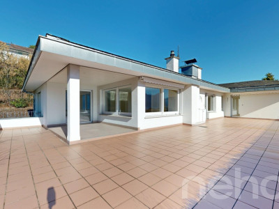 Elegante Wohnresidenz mit separaten Atelier und Panoramasicht image 5