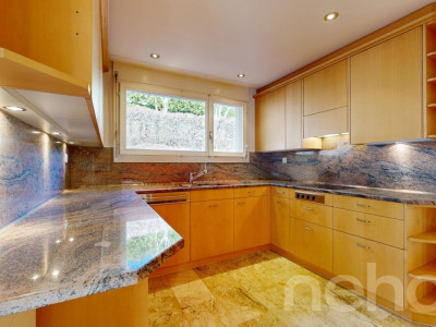 Elegante Wohnresidenz mit separaten Atelier und Panoramasicht image 9