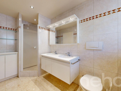 Elegante Wohnresidenz mit separaten Atelier und Panoramasicht image 12