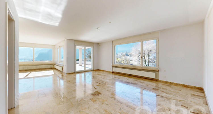 Elegante Wohnresidenz mit separaten Atelier und Panoramasicht image 7