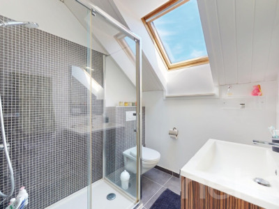 Belle villa familiale de 6.5 pièces rénovée avec soin image 9