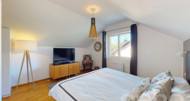 Belle villa familiale de 6.5 pièces rénovée avec soin image 5