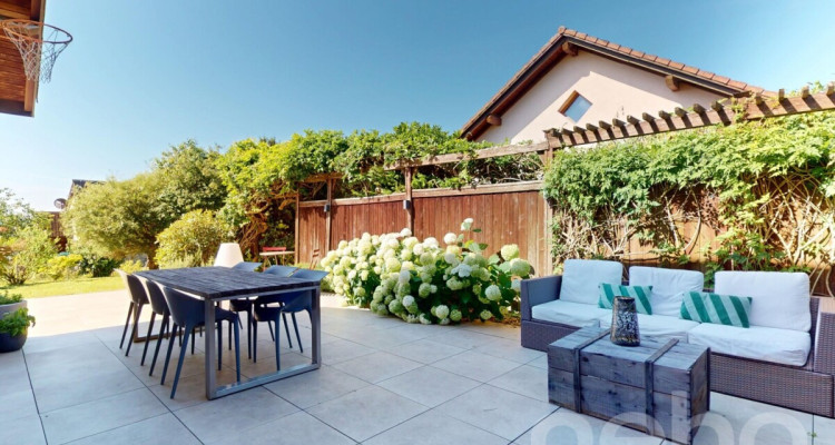 Belle villa familiale de 6.5 pièces rénovée avec soin image 12