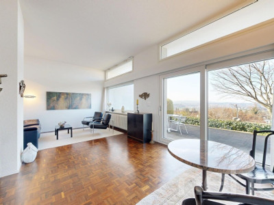 Stilvolles Zuhause mit Panoramablick in ruhiger Lage image 3