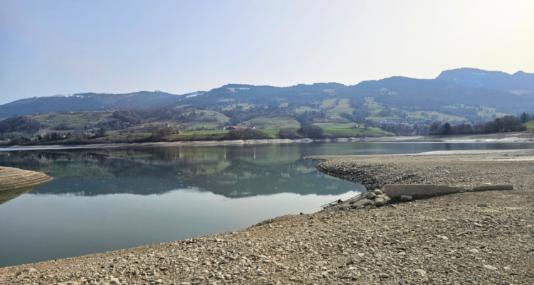 duplex 4 pièces moderne - au bord du lac image 9