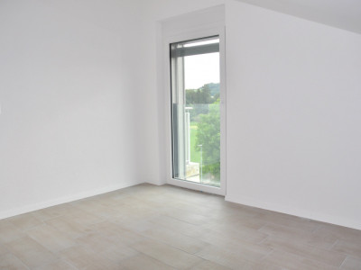 MONTAGNY-LA-VILLE - SUPERBE APPARTEMENT ATTIQUE ENV. 105 M2 image 3