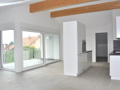 MONTAGNY-LA-VILLE - SUPERBE APPARTEMENT ATTIQUE ENV. 105 M2 image 2