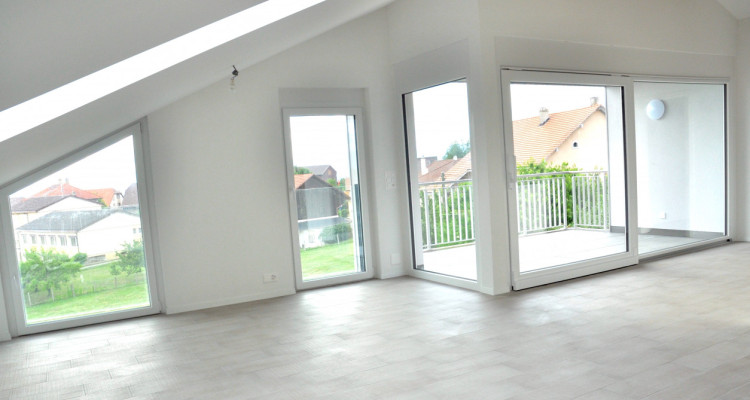 MONTAGNY-LA-VILLE - SUPERBE APPARTEMENT ATTIQUE ENV. 105 M2 image 1
