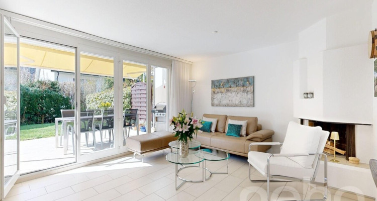 Eckreihenhaus mit Garten und Privatsphäre nähe Zürich image 1