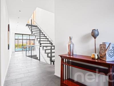 Exklusives Einfamilienhaus mit Weitsicht in idyllischer Lage image 11