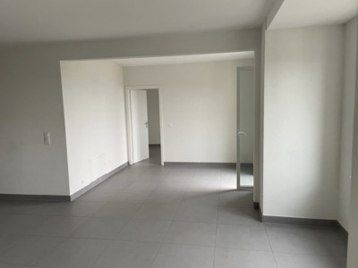 Bel appartement 3.5 pièces avec vue panoramique – Centre de Lausanne image 3