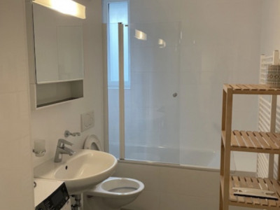 Appartement 2.5 pièces meublé avec jardin privatif – Centre de Lausanne image 7