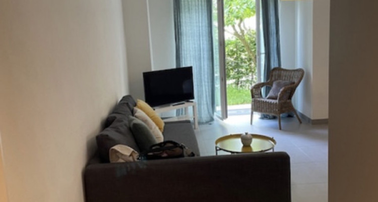 Appartement 2.5 pièces meublé avec jardin privatif – Centre de Lausanne image 4