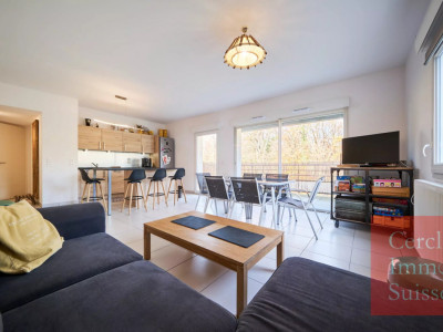 Appartement T3 récent en vente avec terrasse ? Annecy-le-Vieux ? Accès rapide Genève image 2