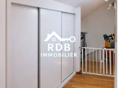 Duplex de 6,5 pièces au 5ème étage à Genève 1203 image 4