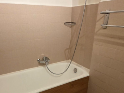 COLLONGE-BELLERIVE — APPARTEMENT DE CARACTÈRE 4 PIÈCES — CHEMINÉE — PARKING image 5