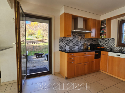 maison individuelle lumineuse avec jardin et fort potentiel, dans quartier prisé image 5