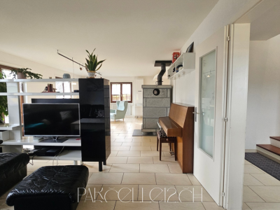 maison individuelle lumineuse avec jardin et fort potentiel, dans quartier prisé image 6