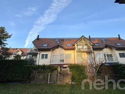 Charmant duplex mansardé 4.5 pièces, lumineux et généreux à Gland image 2