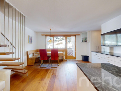Charmante Maisonettewohnung mit Ski-in/Ski-out und Bergsicht in Parpan image 2