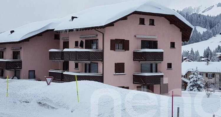 Charmante Maisonettewohnung mit Ski-in/Ski-out und Bergsicht in Parpan image 1