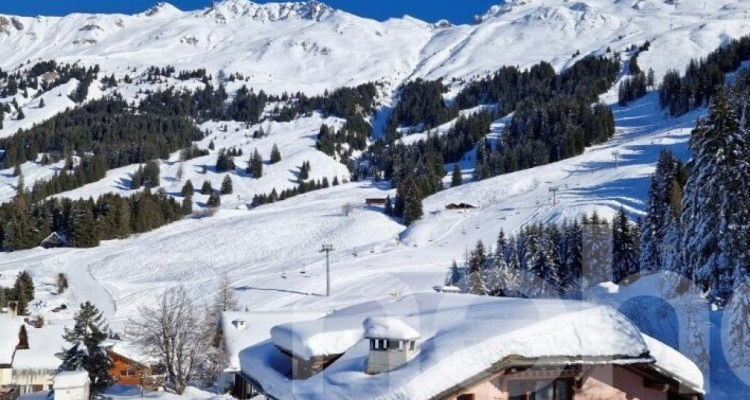 Charmante Maisonettewohnung mit Ski-in/Ski-out und Bergsicht in Parpan image 10