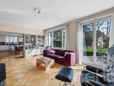 Exklusive 8 Zimmer-Villa mit zusätzlichem Einfamilienhaus auf 1?624m² image 4