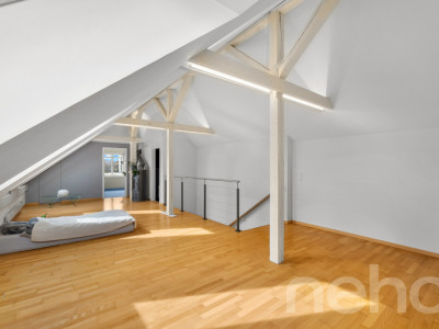 Exklusive 8 Zimmer-Villa mit zusätzlichem Einfamilienhaus auf 1?624m² image 9