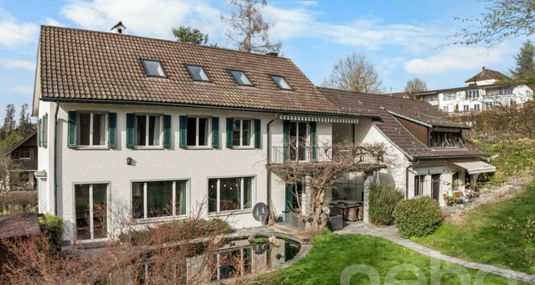 Exklusive 8 Zimmer-Villa mit zusätzlichem Einfamilienhaus auf 1?624m² image 1