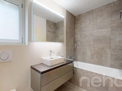 Helle 4.5-Zimmer-Wohnung mit grosser Südterrasse image 9