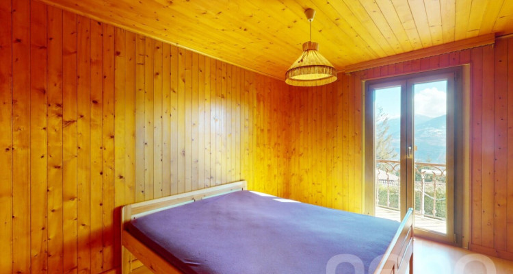 Charmant chalet avec vaste terrain et vue imprenable à Savièse image 12