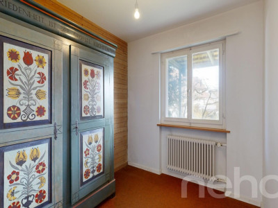 Charmantes 7.5-Zimmerhaus auf grossem Grundstück mit viel Potenzial image 3