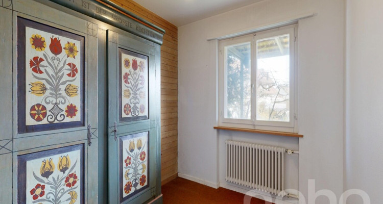 Charmantes 7.5-Zimmerhaus auf grossem Grundstück mit viel Potenzial image 3