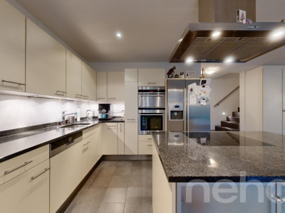 Moderne 4.5-Zimmer-Garten-Maisonette-Wohnung in Stäfa image 5