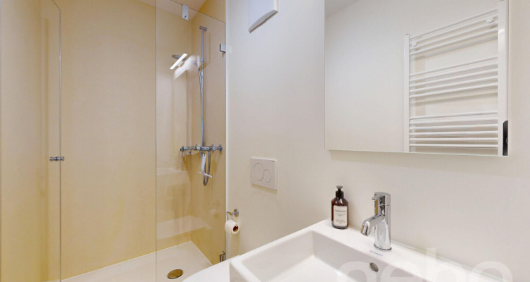 Stilvoll renoviertes Stadthaus mit modernem Ausbau und Garten image 7