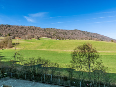 Coup de Cœur à Perrefitte : Modernité et Sérénité aux Portes de Moutier image 1