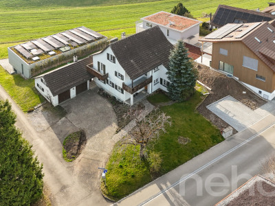 Gestaltungsspielraum pur: Grosszügiges Haus mit viel Potenzial image 1