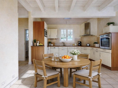 Villa lumineuse et familiale au coeur de Prangins image 2