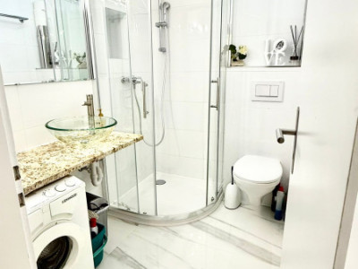 Location courte/longue durée: appartement à Montreux 4,5 pièces rénové, meublé  image 8