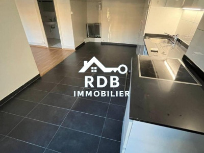 Appartement de 2 pièces au 4ème étage sans ascenseur à Genève 1205 image 2