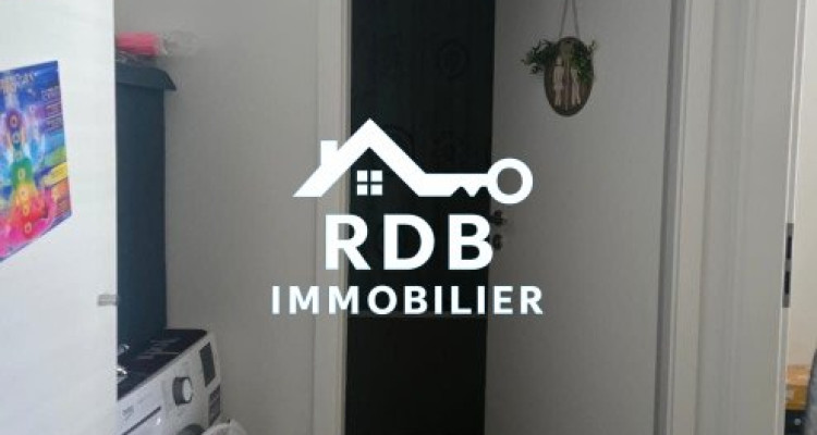 Appartement de 3 pièces au 7ème étage situé à Meyrin 1217 image 4