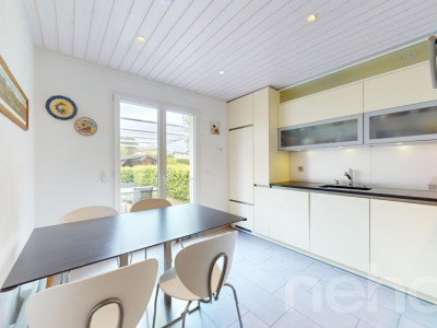 Maison familiale rénovée avec studio indépendant image 3